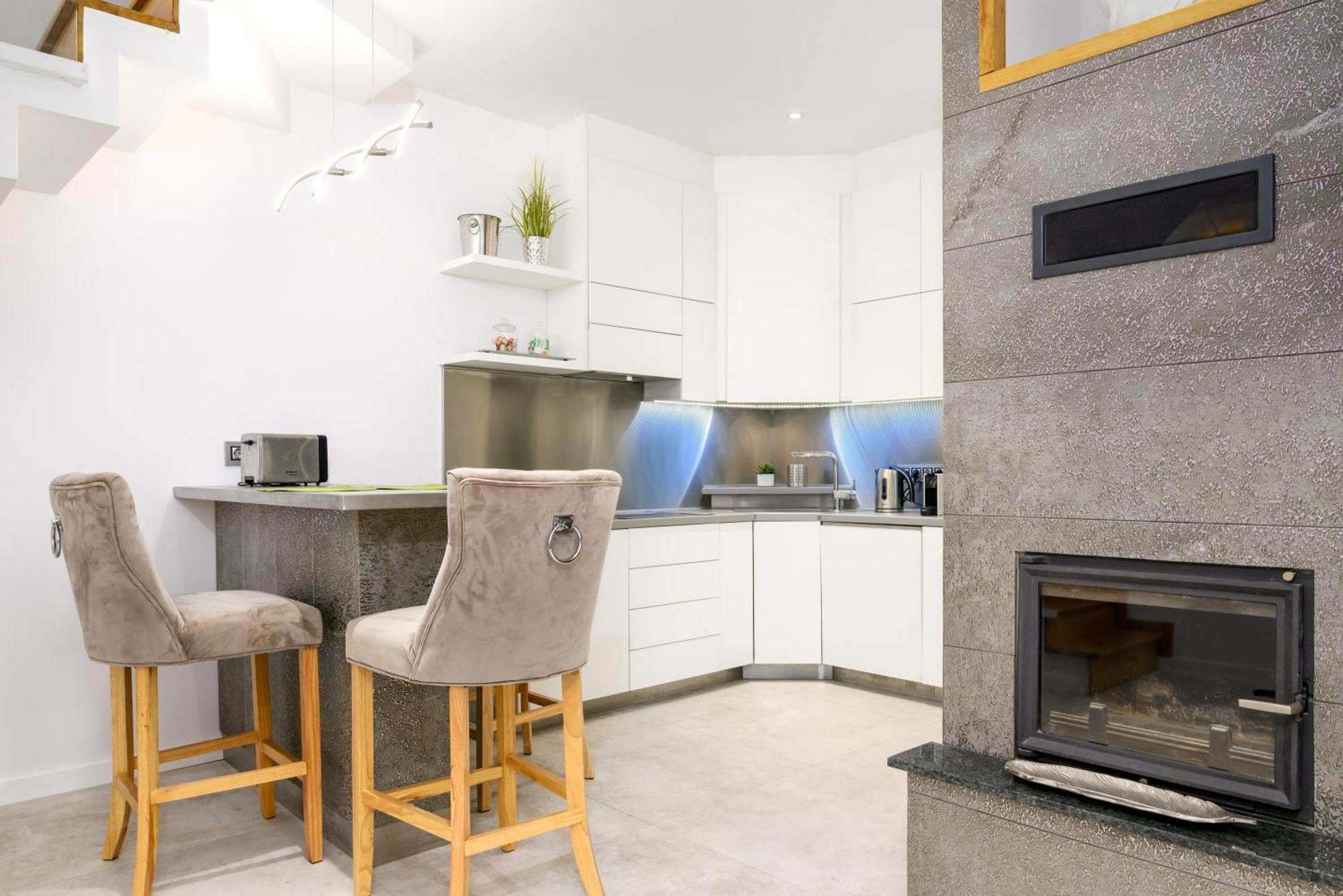 Triplex, Rooftop With Parlament View & Jacuzzi Budapeste